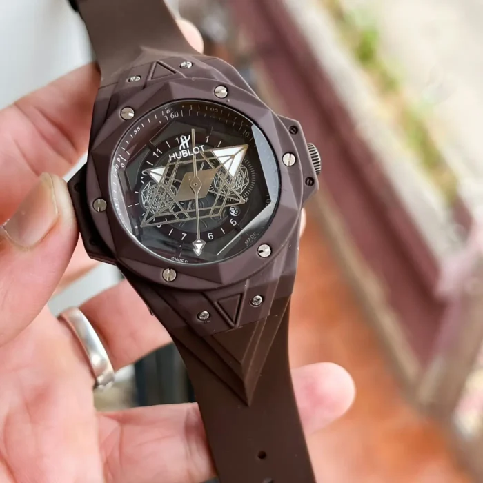 Hublot First Copy Watch in Karnataka at Borzia
