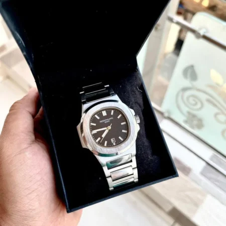 Patek Philippe Geneve Black Dial Chronograph Premium 7AA Replica in Kolkata at Borzia