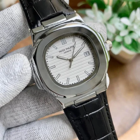 Patek Philippe First Copy Watch in Maharashtra at Borzia
