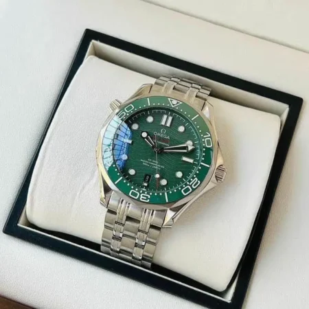 Omega Seamaster Diver 300M Automatic Watch 7AAA Premium Replica